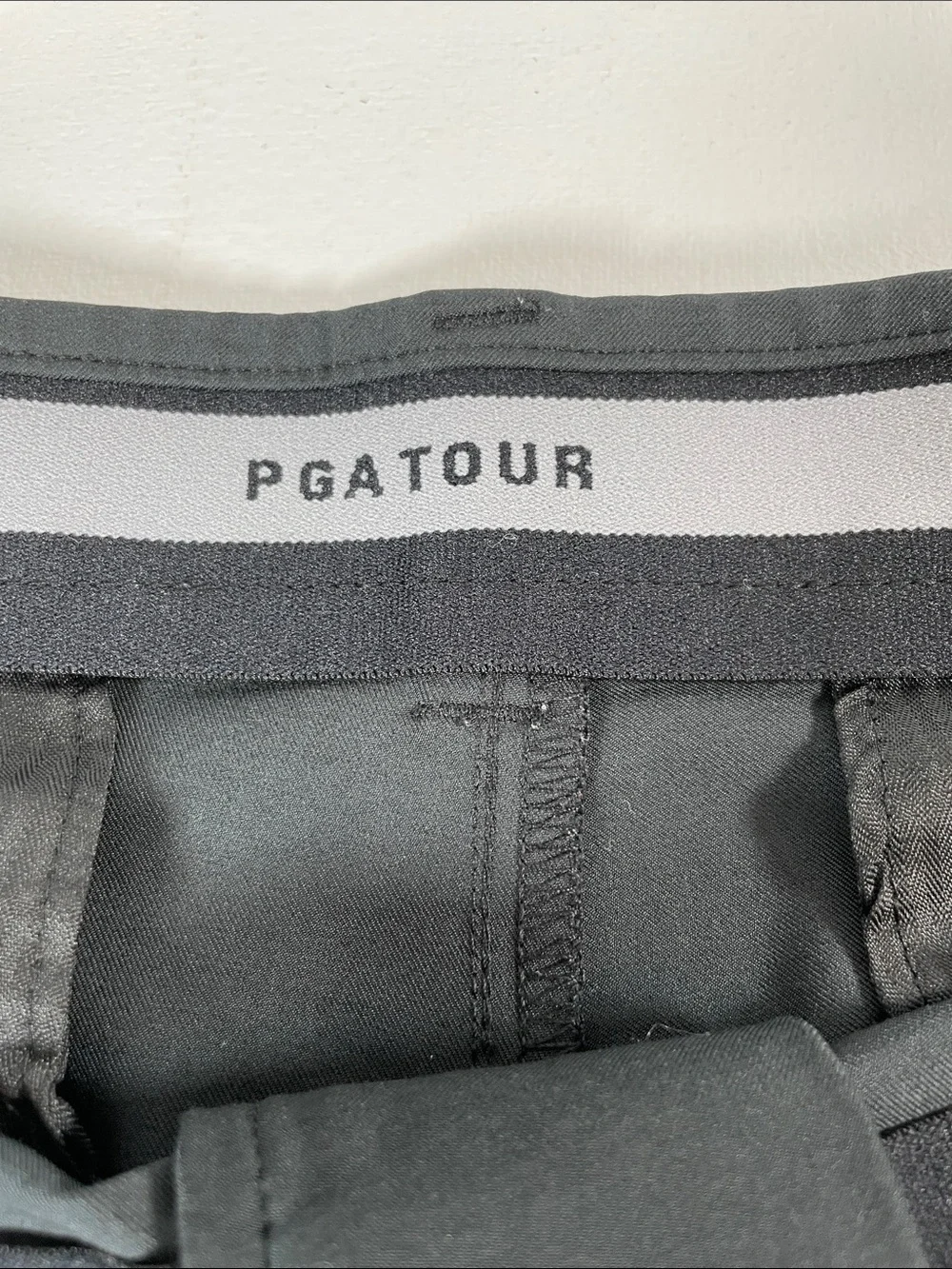 PGA Tour Black Flat Front Men’s Golf Shorts With Active Waistband Size 34